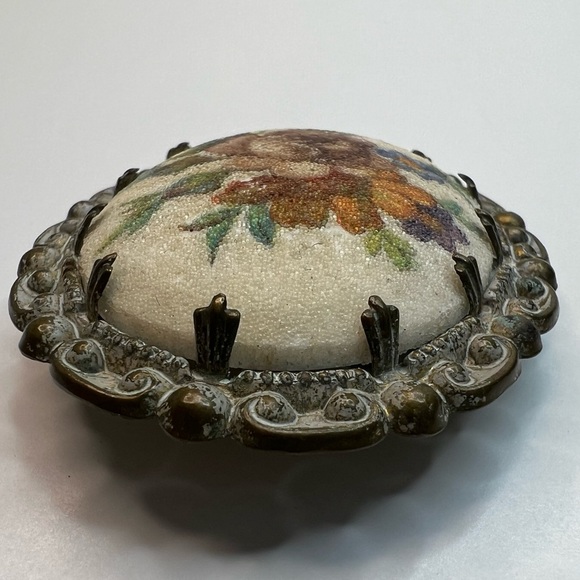 Vintage Estate Western Germany Signed Floral Sugar Rose Cameo Brooch Pin - Picture 8 of 17